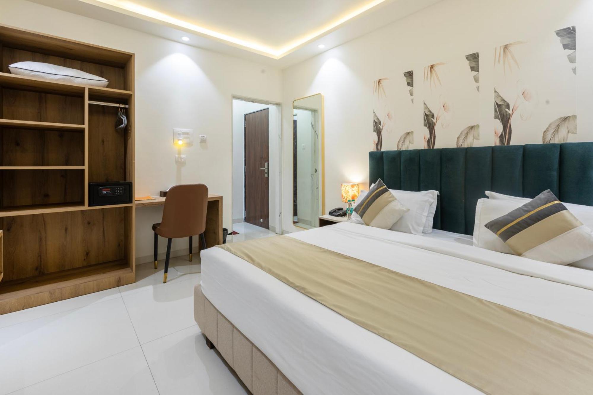 מומביי The Orion Premium Suites מראה חיצוני תמונה