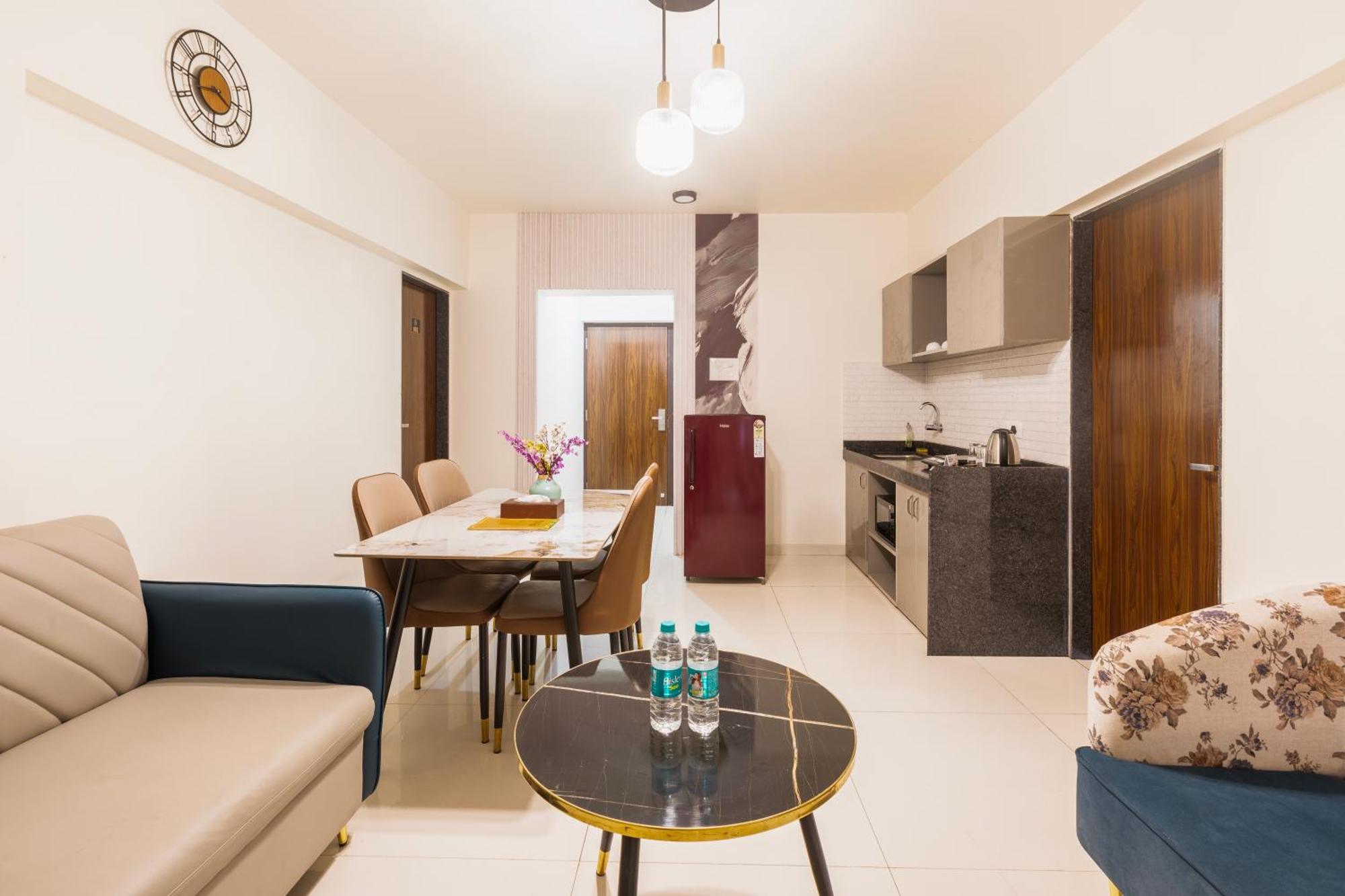 מומביי The Orion Premium Suites מראה חיצוני תמונה
