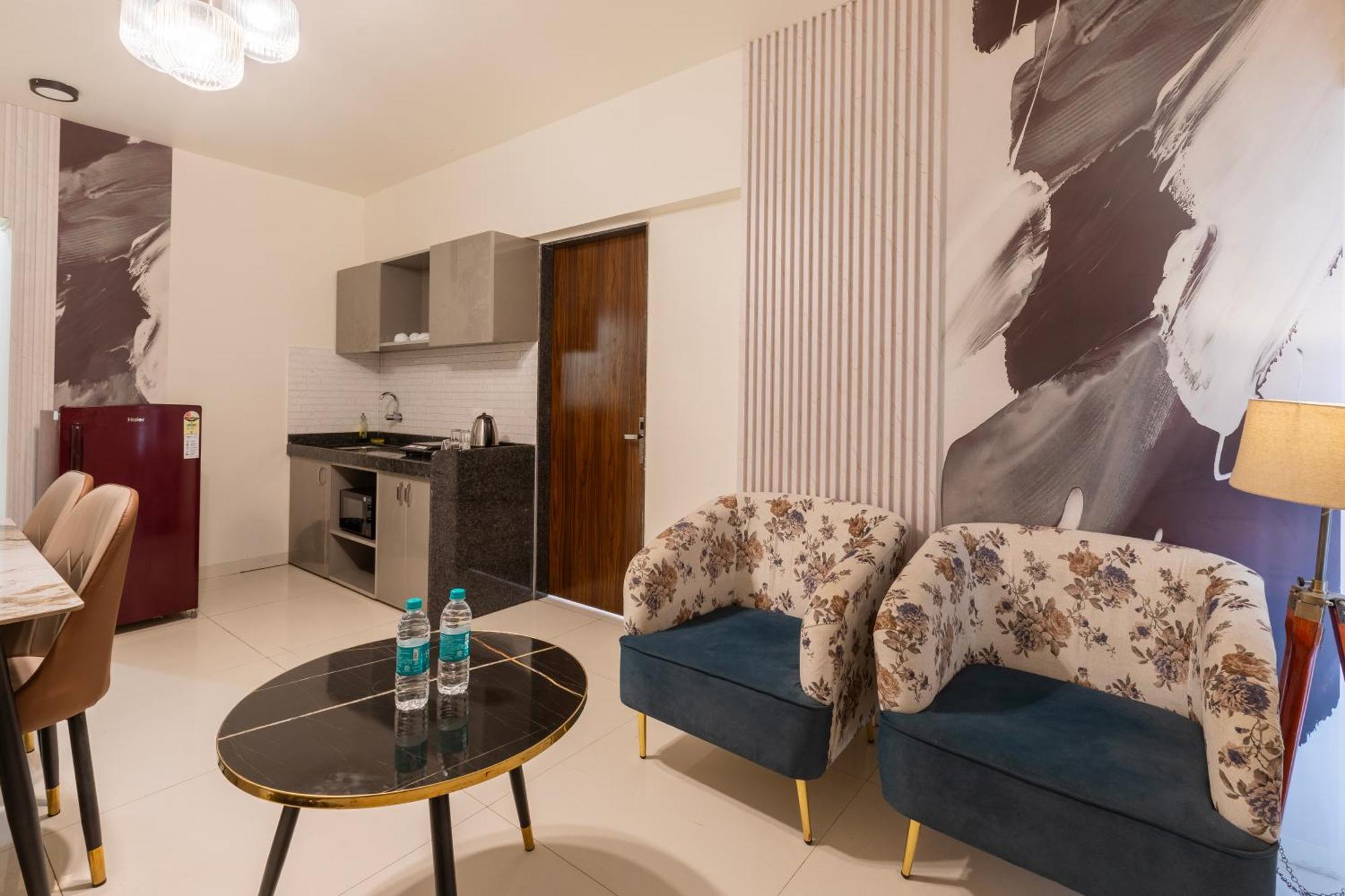 מומביי The Orion Premium Suites מראה חיצוני תמונה