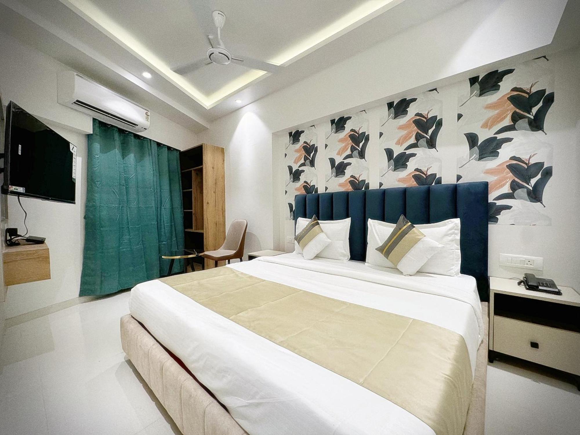 מומביי The Orion Premium Suites מראה חיצוני תמונה